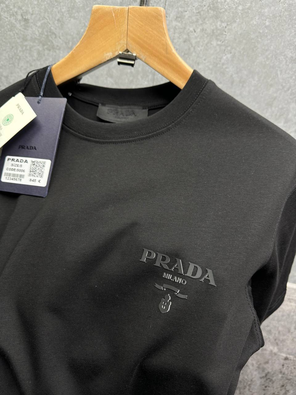 Prada Chest Logo Printed Round Neck T-Shirts Mens in 2 Colors Best Sale UK Reps AAA Quality