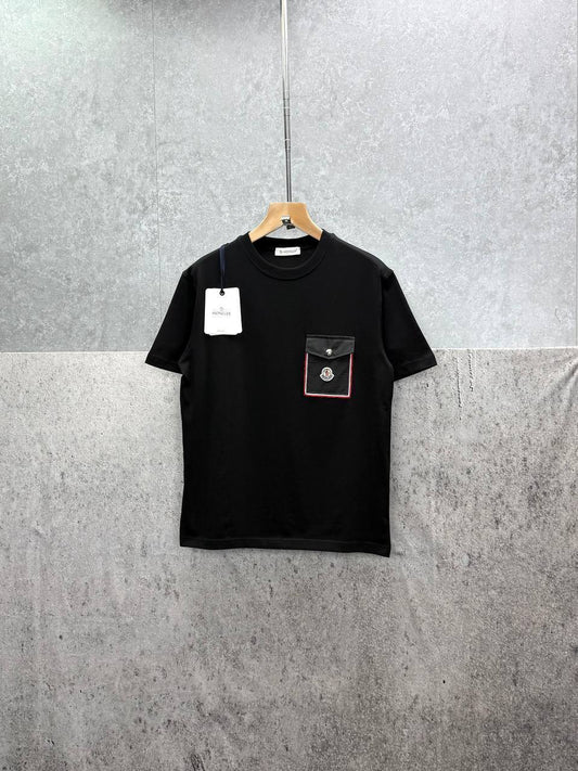 Moncler Maya Pocket Logo T-Shirt Mens in 2 Colors UK Reps AAA Quality