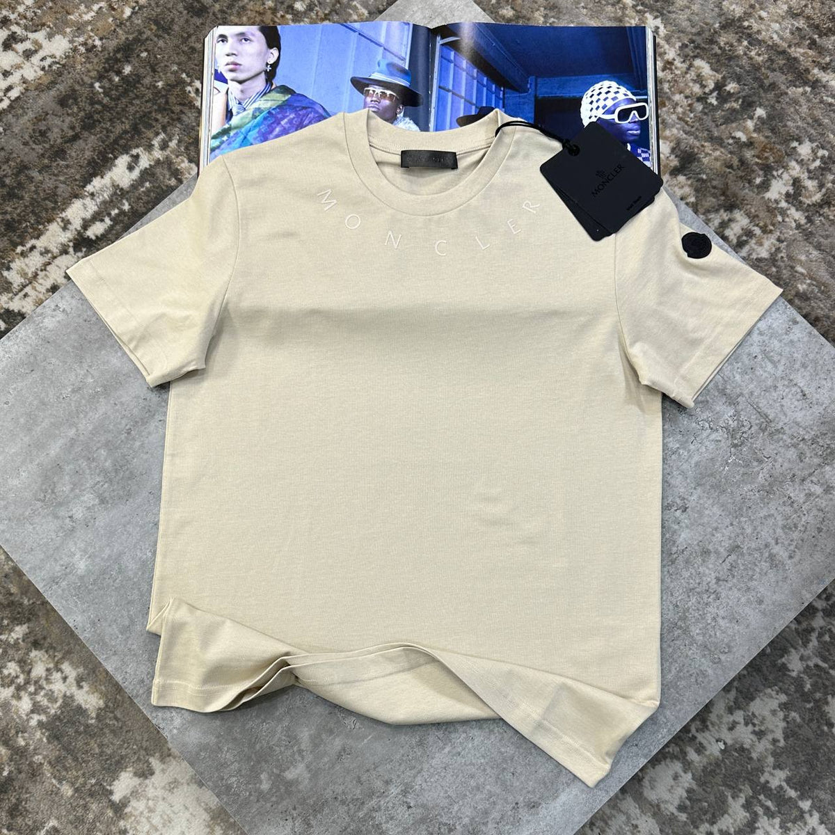 Moncler Casual Short-Sleeve T-Shirt Mens UK Reps Premium Quality