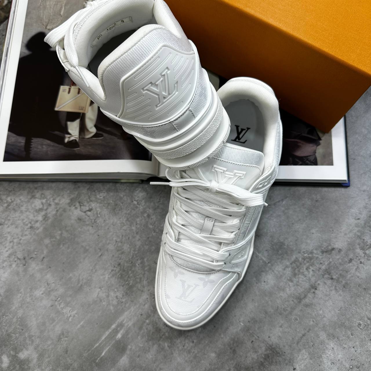 Louis Vuitton Men's Trainer White Monogram Edition UK Reps AAA Quality