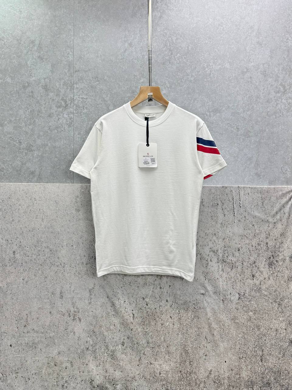 Moncler Tricolour Arm Stripe Logo Cotton T-shirts Mens in 2 Colors UK Reps AAA Quality