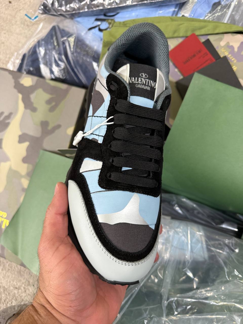 Valentino Rockrunner Black And Blue Garavani Mens Trainers UK Reps AAA Quality