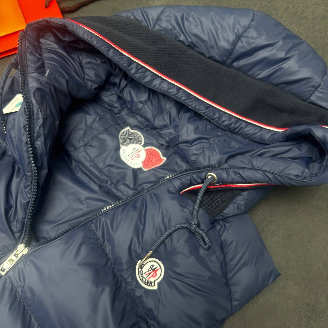 Moncler Montreuil Mens Down Vest Gilets in Multiple Colors UK Reps AAA Quality