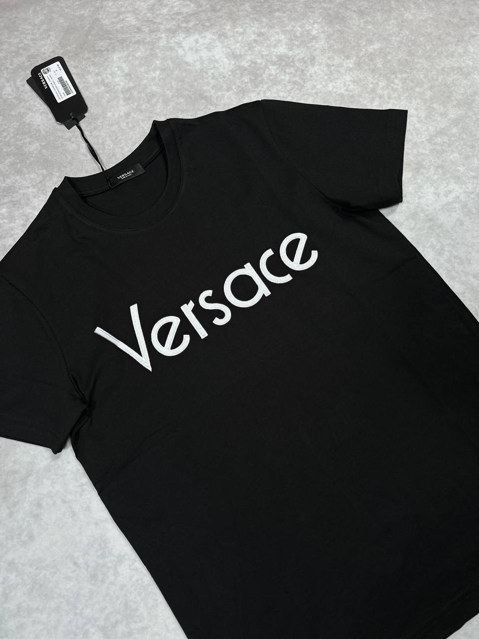 Versace Cotton Logo Embroidered Tribute Mens T-Shirts in 2 Colors UK Reps AAA Quality