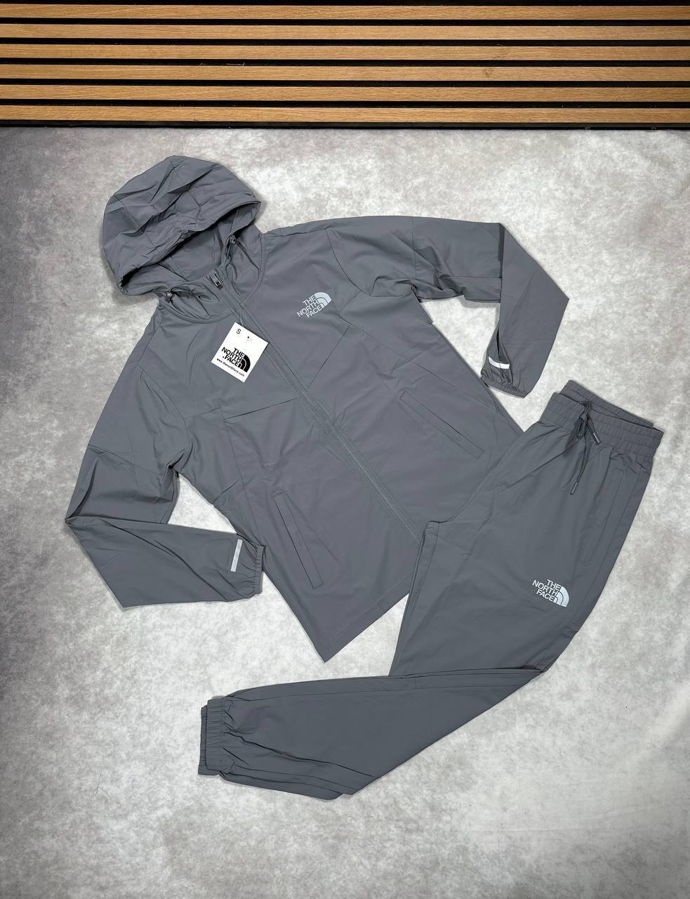 The North Face Himalayan Mens Tracksuit in 2 Colors UK Reps AAA Quality