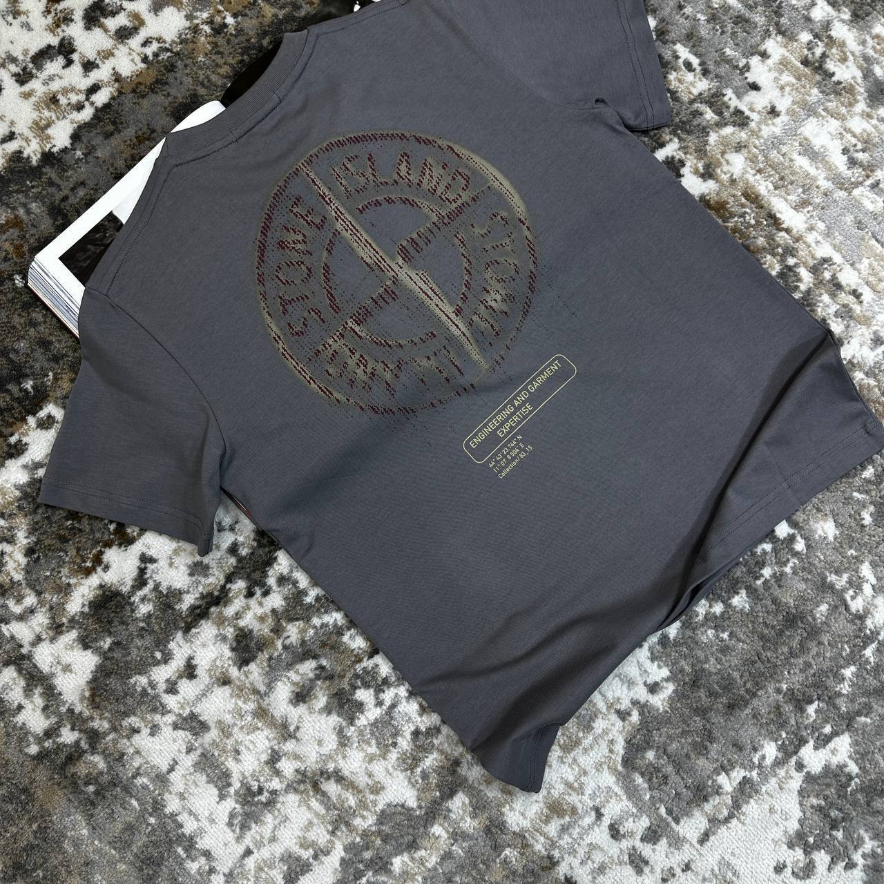 Stone Island Men's Reflective One Badge Print T-Shirt in Multiple Colors UK Reps AAA Quality