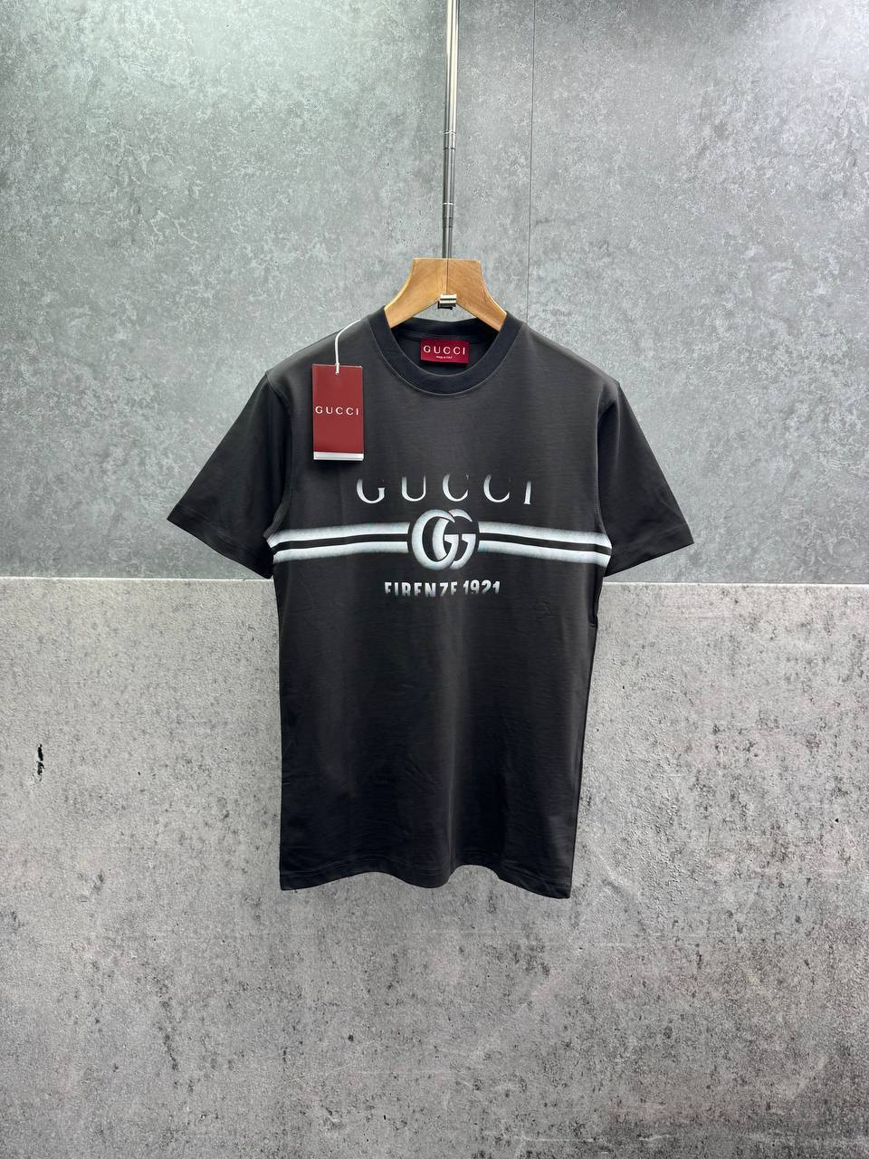 Gucci Interlocking Logo T-Shirt in Multiple Colors Mens UK Reps AAA Quality