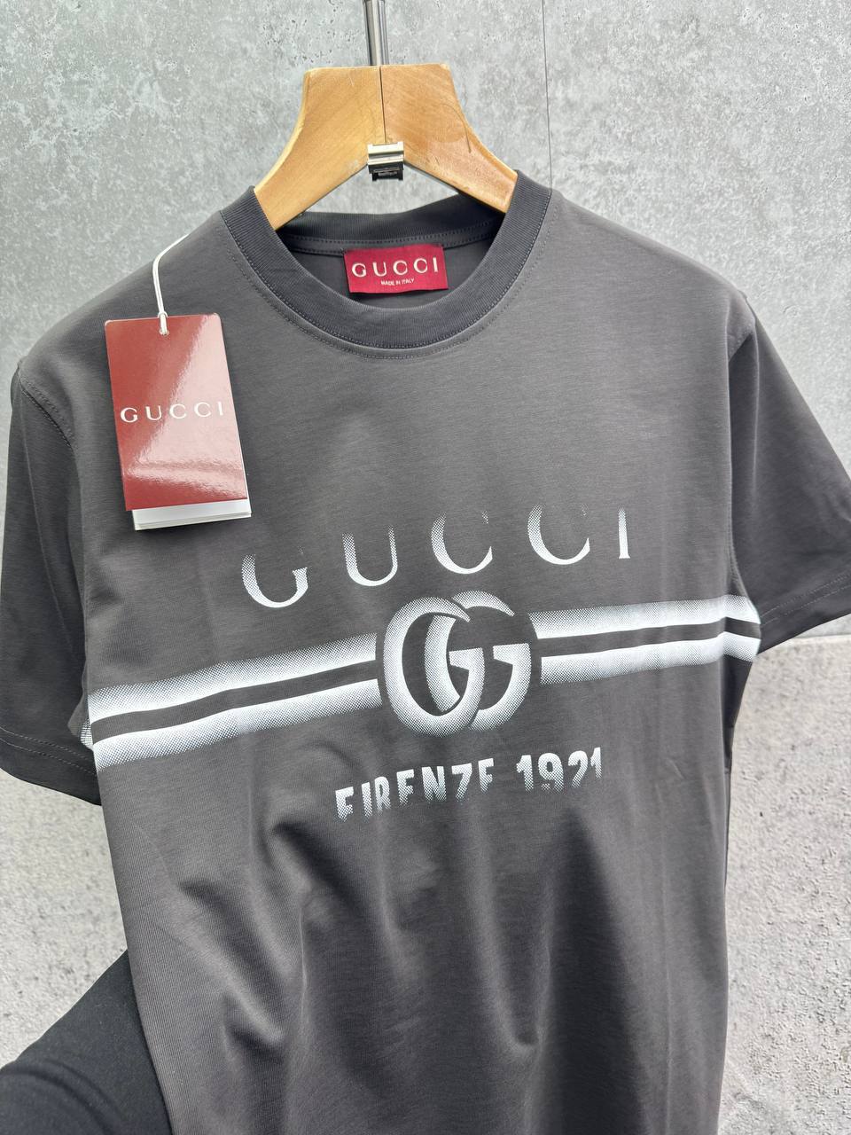 Gucci Interlocking Logo T-Shirt in Multiple Colors Mens UK Reps AAA Quality