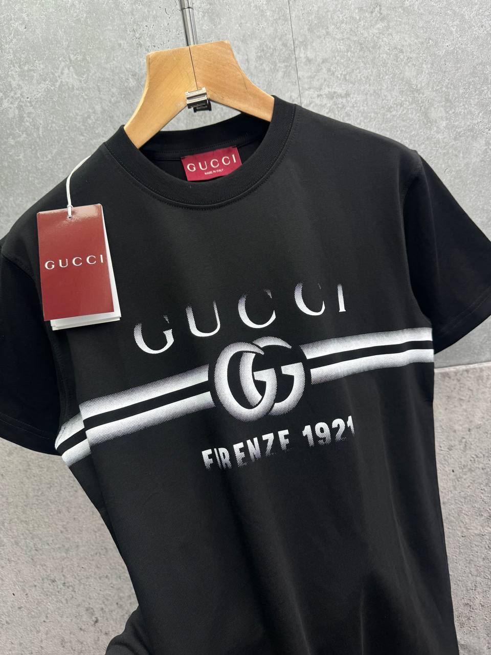 Gucci Interlocking Logo T-Shirt in Multiple Colors Mens UK Reps AAA Quality