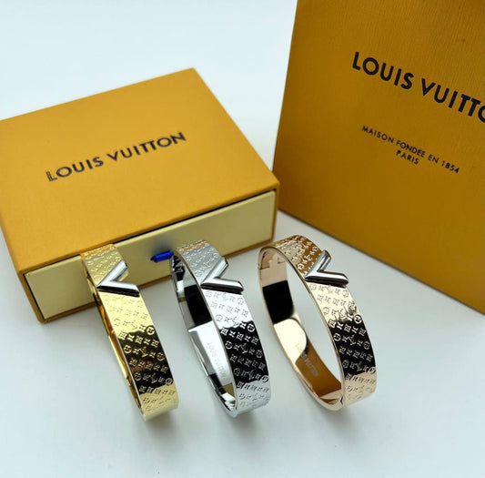 Louis Vuitton Monogram Womens Bracelets in Multiple Colors Best Sale UK Reps AAA Quality