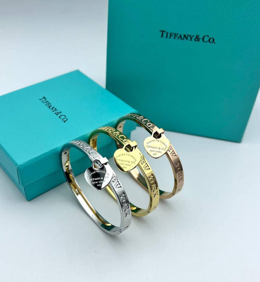 Tiffany & Co. Heart Tag Logo Womens Bracelets in Multiple Colors UK Reps AAA Quality