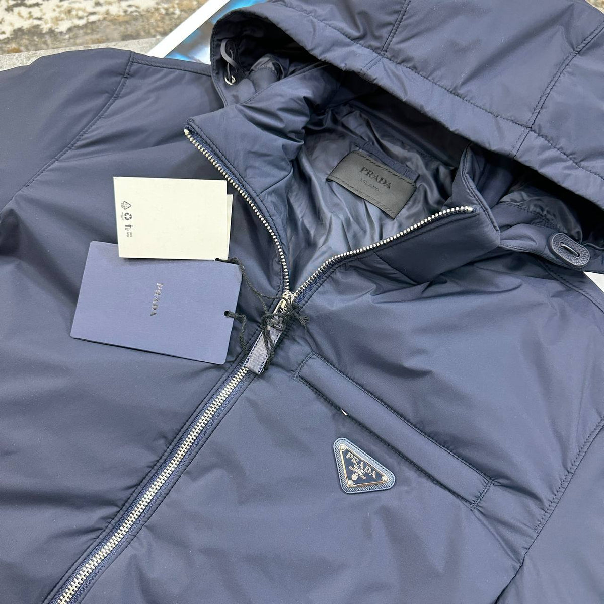 Prada Re-Nylon Padded Jackets Mens in 2 Colors UK Reps AAA Quality