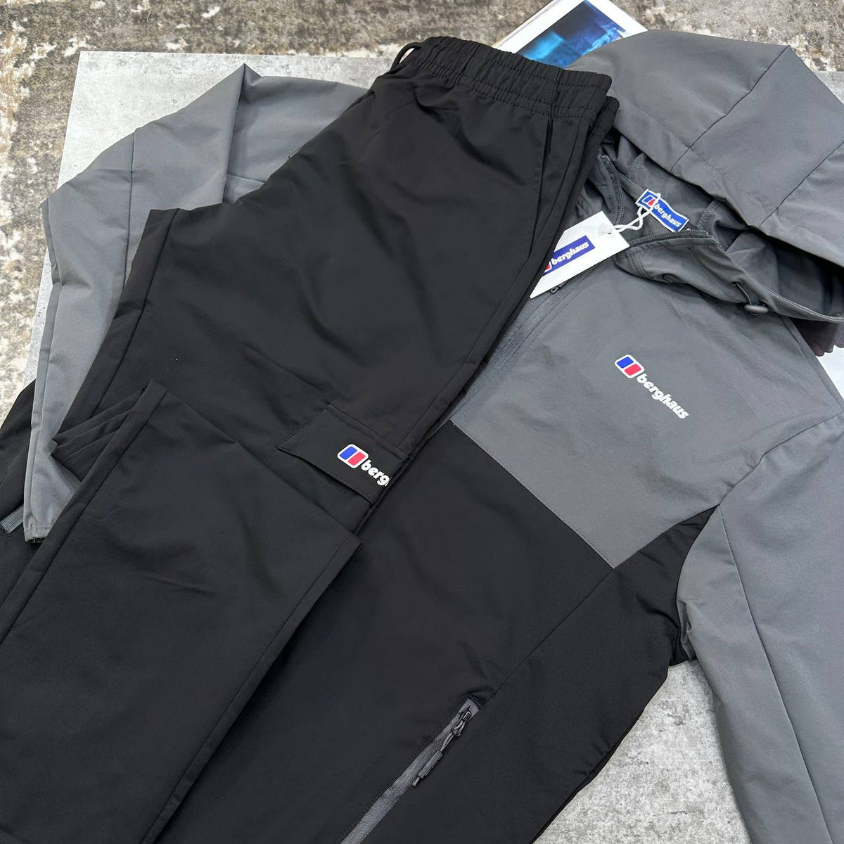 Berghaus Cargo Tracksuit Mens UK Reps Superclone Quality