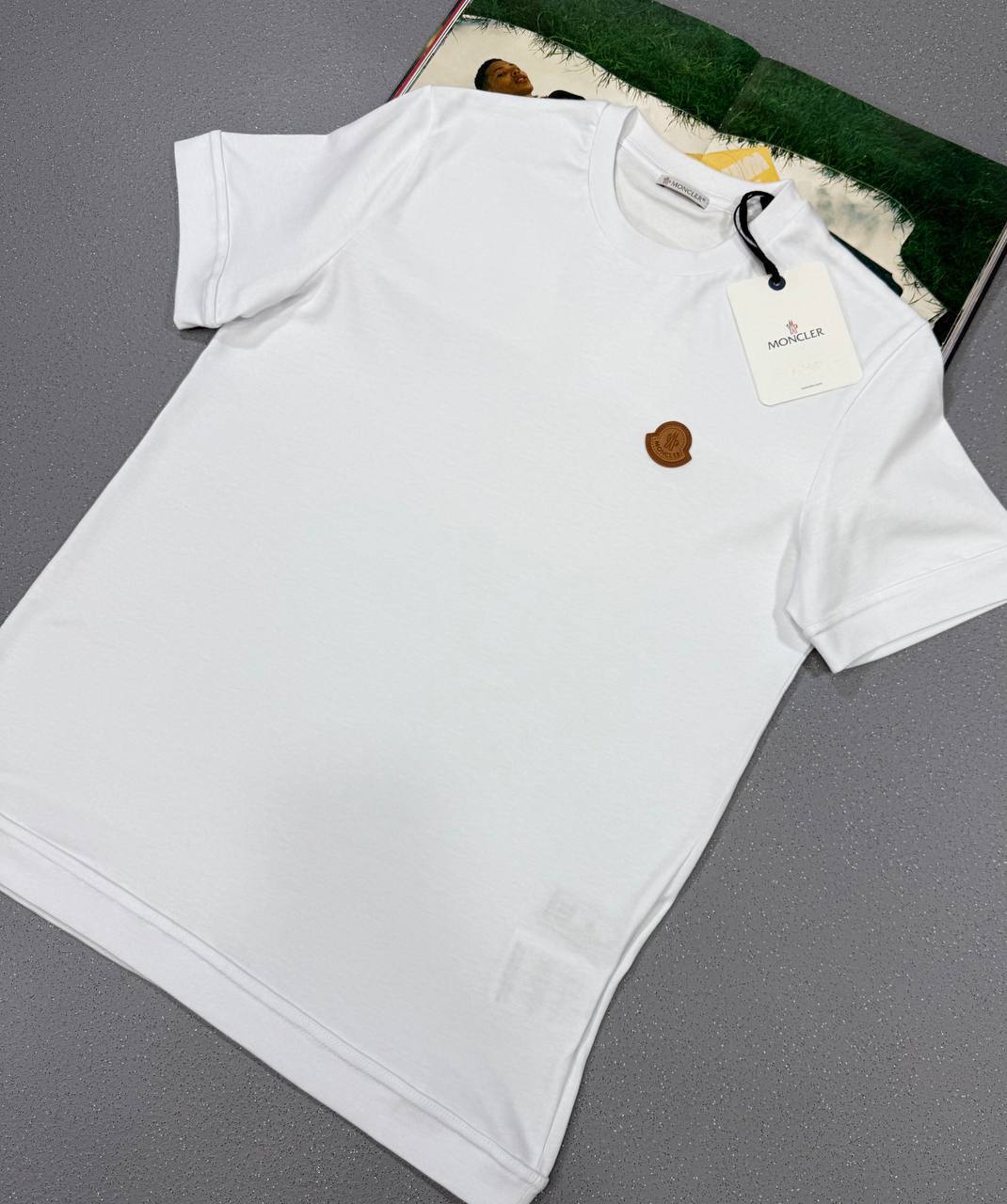 Moncler Logo Patch Cotton T-Shirt Mens in Multiple Colors UK Reps AAA Quality