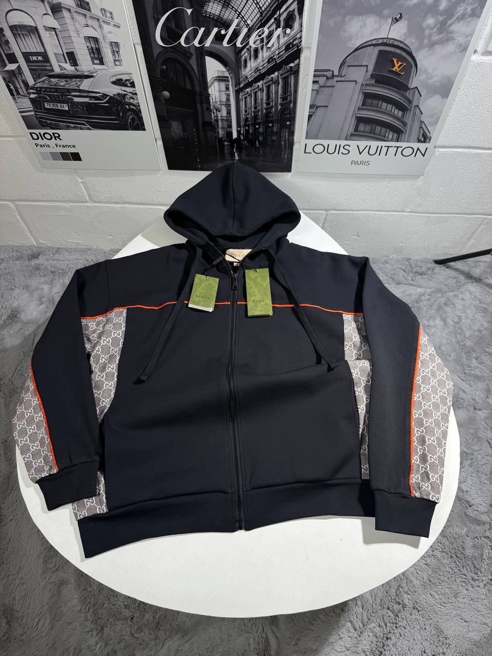 Gucci Black Logo-Panelled Zip Hoodie in Felted Cotton Mens in 2 Colors Best Sale UK Reps AAA Quality