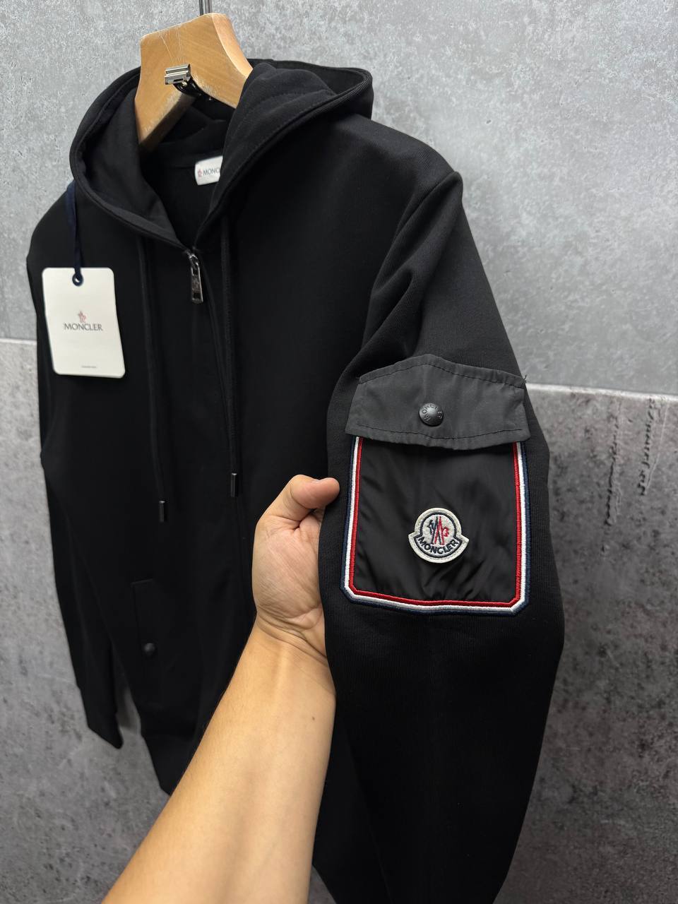 Moncler Sleeve Pocket Zip Crew Neck Hoodie Mens in Multiple Colors Best Sale UK Reps AAA Quality