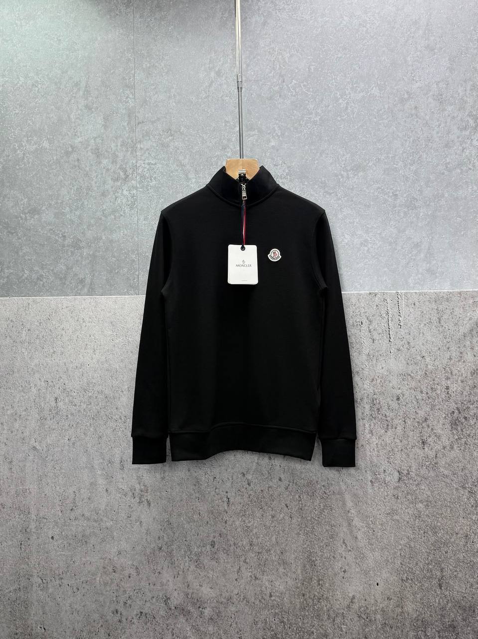 Moncler Badge Logo Quarter Zip Jumpers in Multiple Colors Mens UK Reps AAA Quality