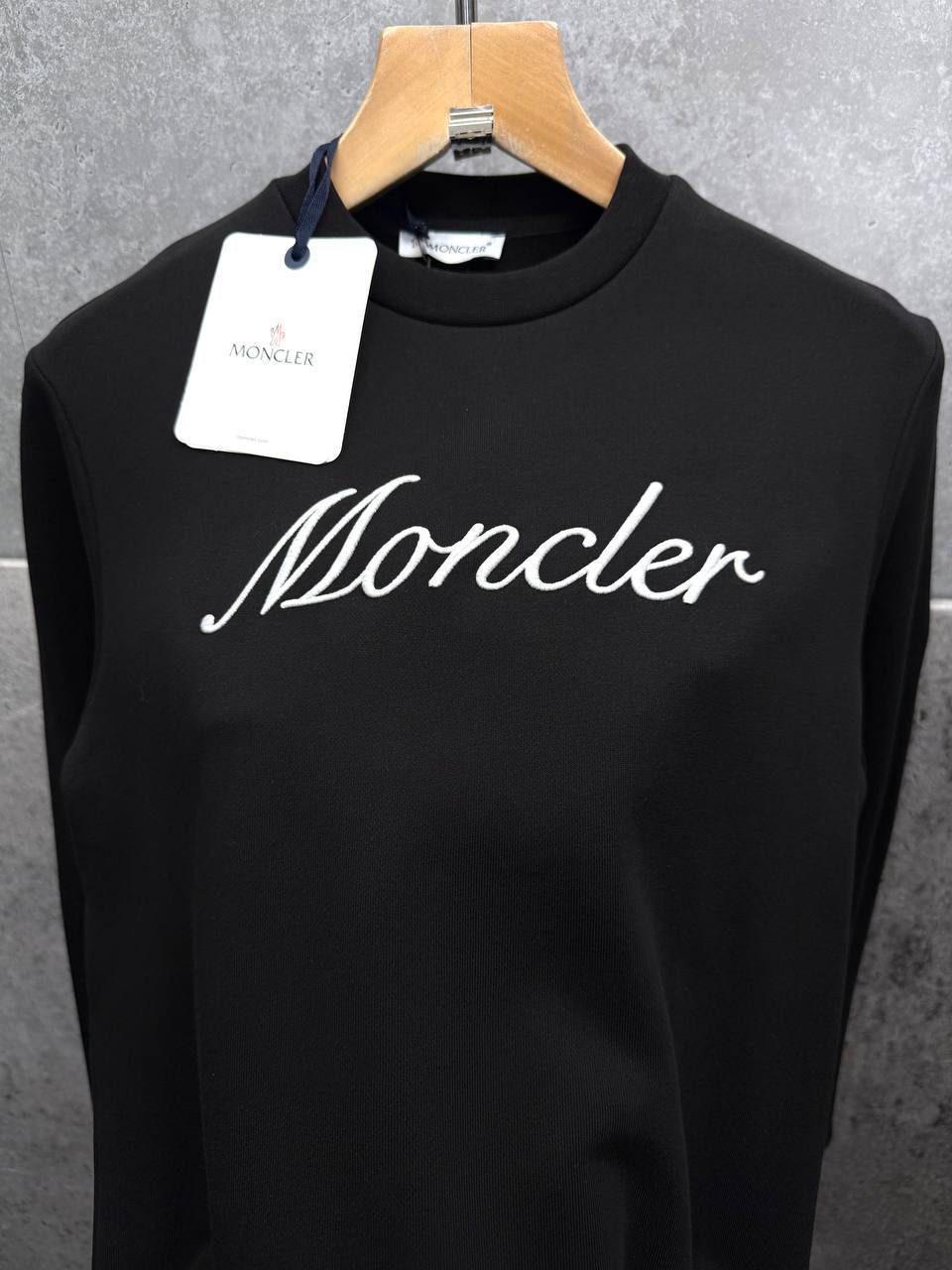 Moncler Embroidered Logo Cotton Jumpers in Multiple Colors Mens UK Reps AAA Quality