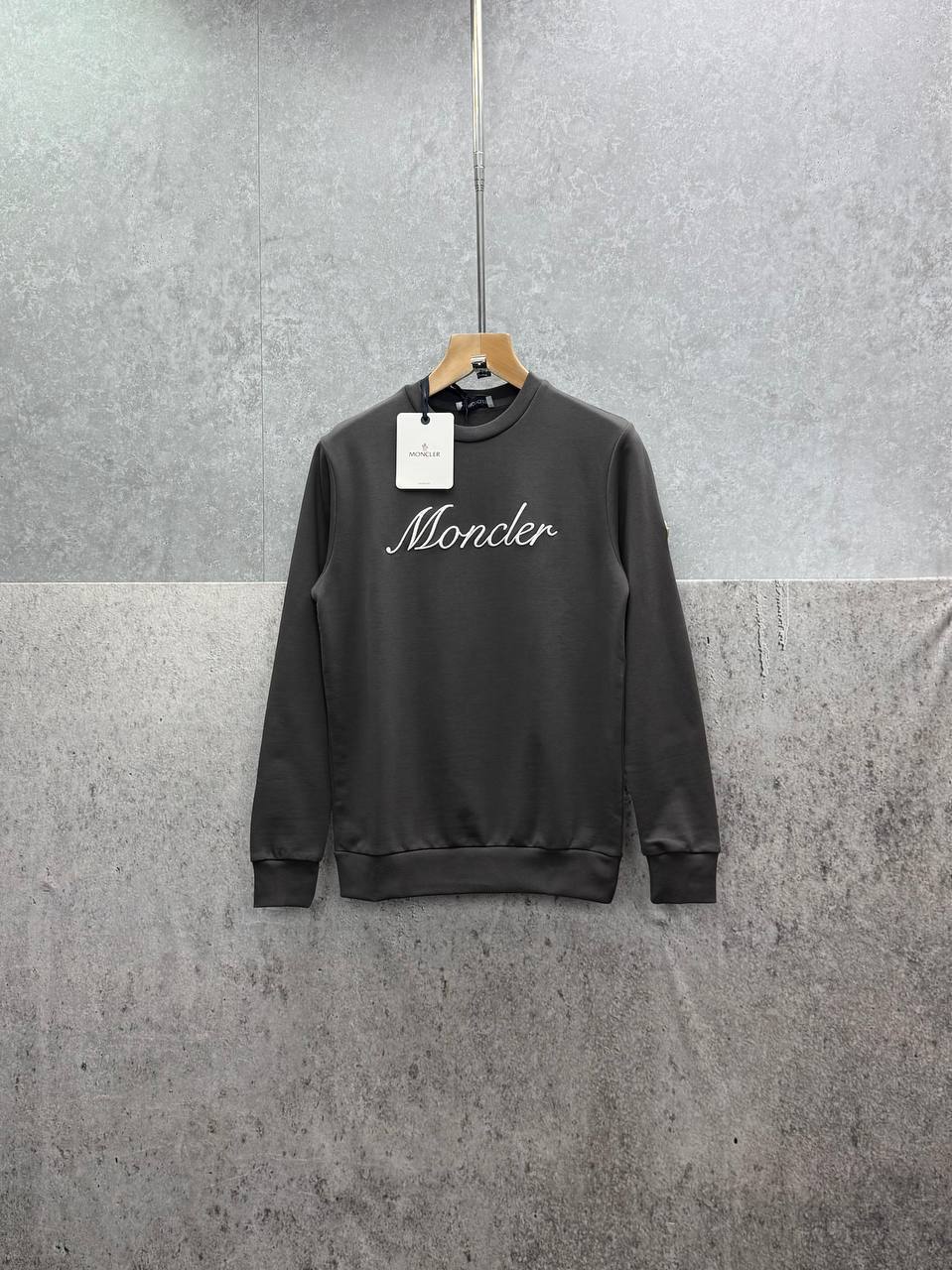 Moncler Embroidered Logo Cotton Jumpers in Multiple Colors Mens UK Reps AAA Quality