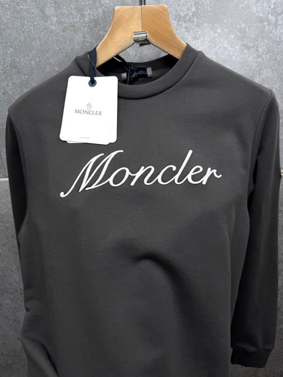 Moncler Embroidered Logo Cotton Jumpers in Multiple Colors Mens UK Reps AAA Quality