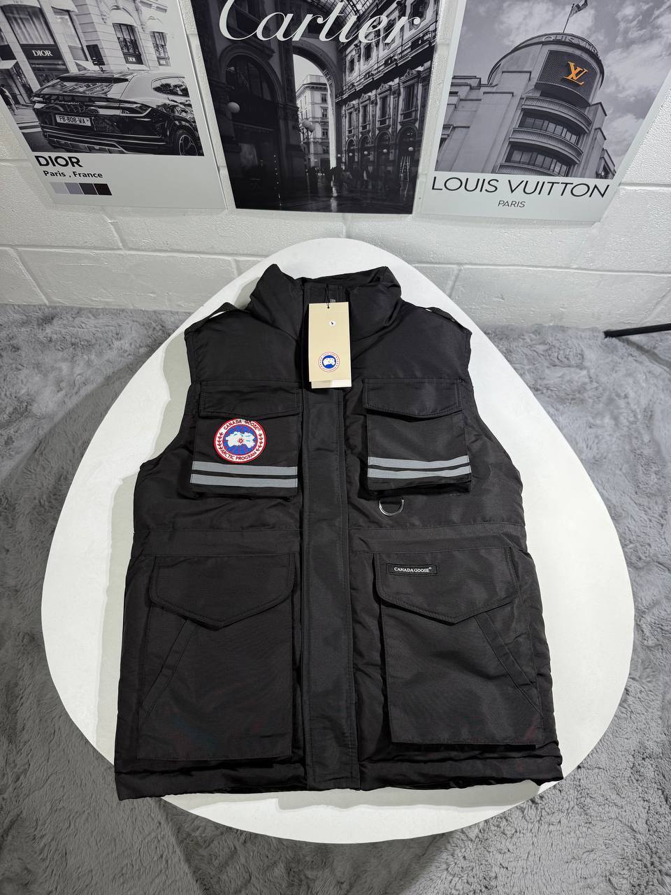 Canada Goose Tactical Multi Pocket Gilet Mens in 2 Colors Best Sale UK Reps AAA Quality