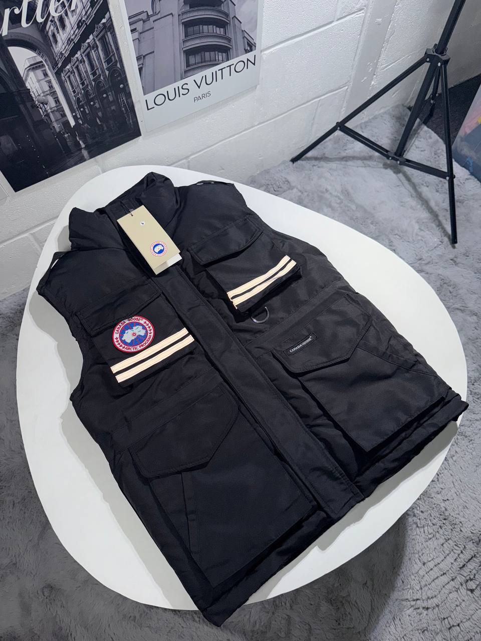 Canada Goose Tactical Multi Pocket Gilet Mens in 2 Colors Best Sale UK Reps AAA Quality