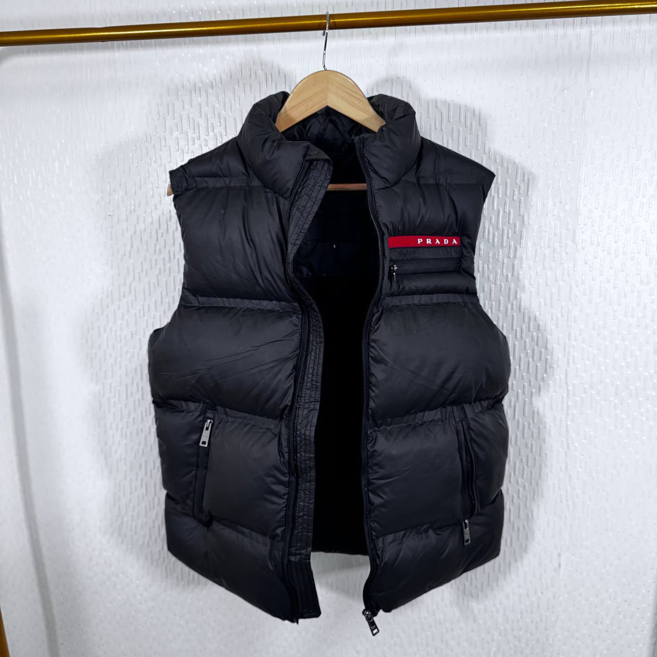 Prada Re-Nylon Padded Mens Gilets in Black Color Best Sale UK Reps AAA Quality