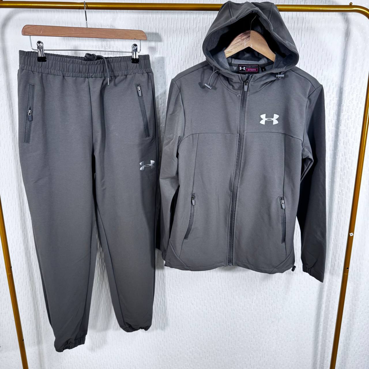 Hermes Under Armour Utility Mens Tracksuit in Multiple Colors Best Sale UK Reps AAA Quality