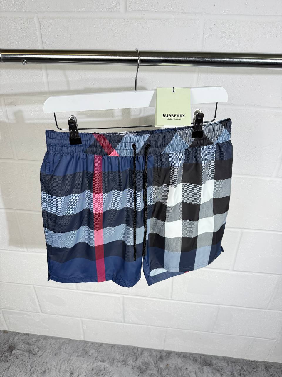 Burberry Logo-Print Cotton T-shirts & Shorts Set Mens in Multiple Colors Best Sale UK Reps AAA Quality