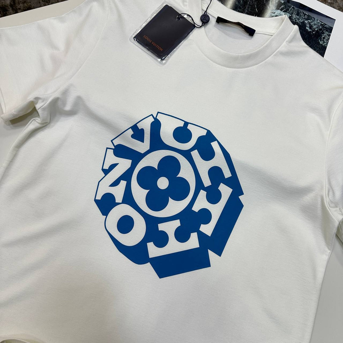 Louis Vuitton Graphic Logo Tee Men Collection UK Reps AAA Quality