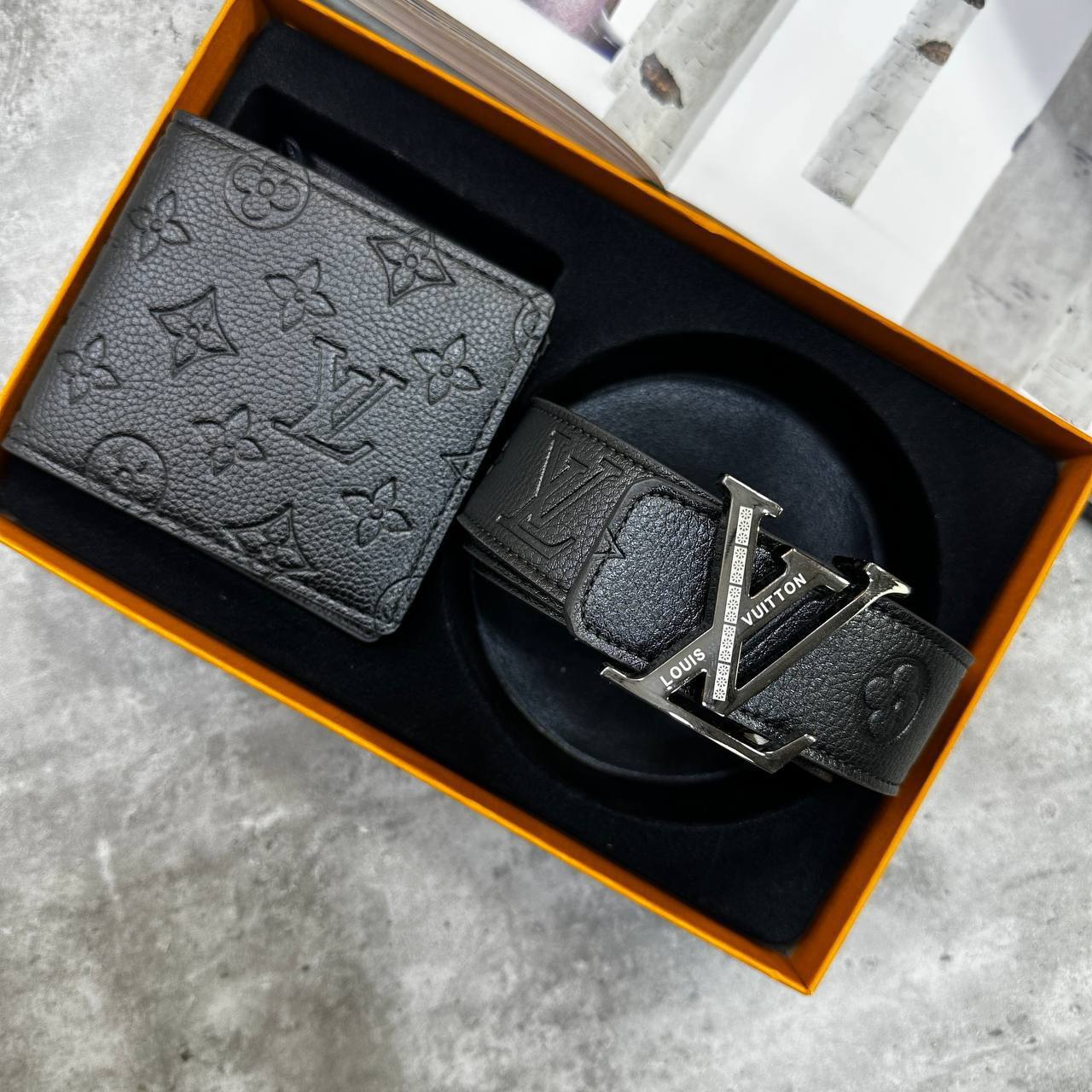 Louis Vuitton Black Classic LV Monogram Embossed Wallet & Belt Sets Mens in Black Color Best Sale AAA Quality UK Reps