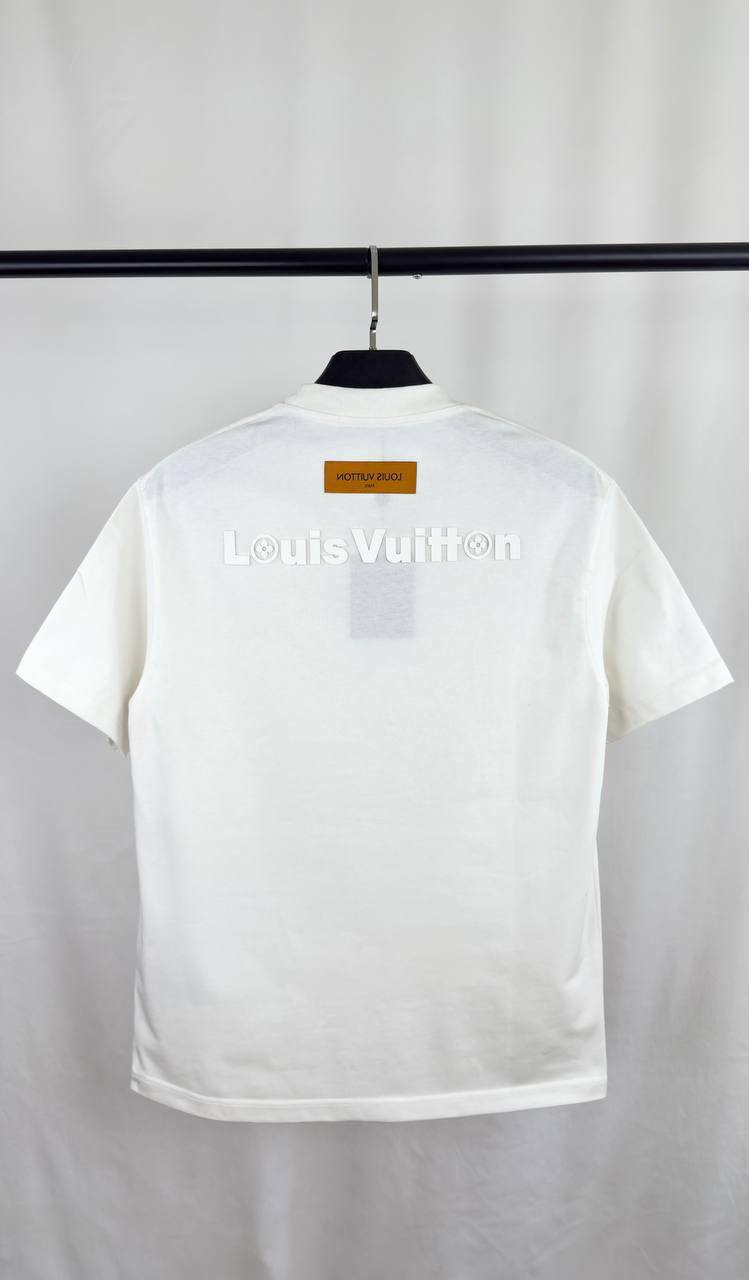 Louis Vuitton Embossed Short Sleeve T-Shirt Mens in 2 Colors Best Sale UK Reps AAA Quality