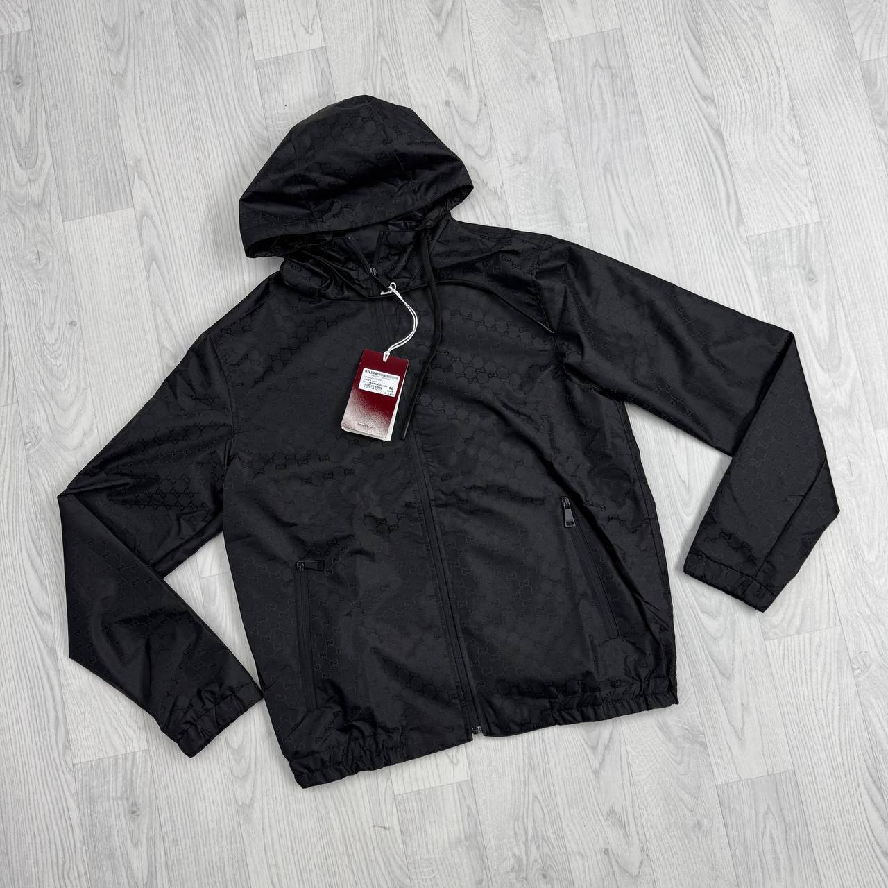 Gucci Reversible Signature Logo Windbreaker Jackets Mens in 2 Colors Best Sale UK Reps AAA Quality