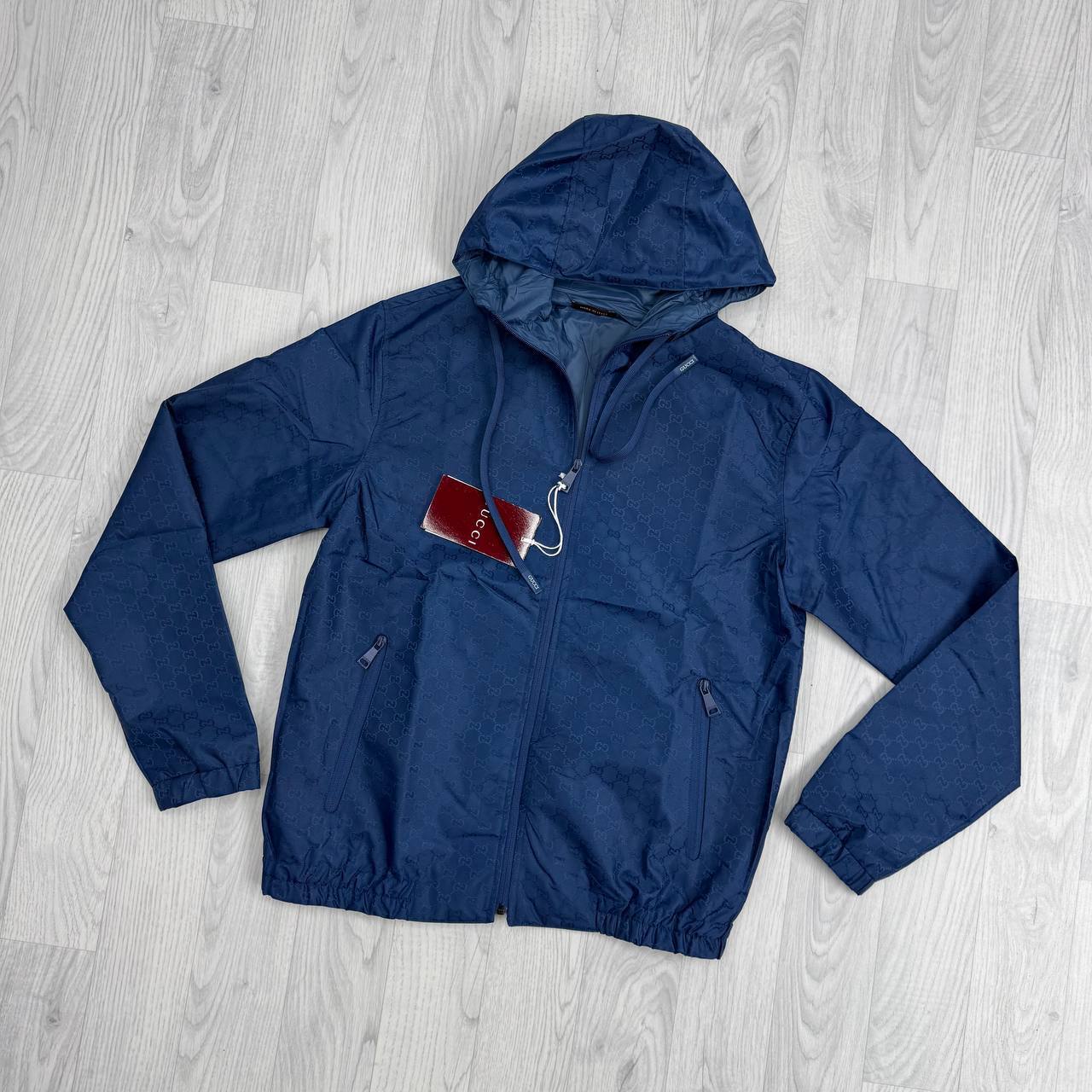 Gucci Reversible Signature Logo Windbreaker Jackets Mens in 2 Colors Best Sale UK Reps AAA Quality