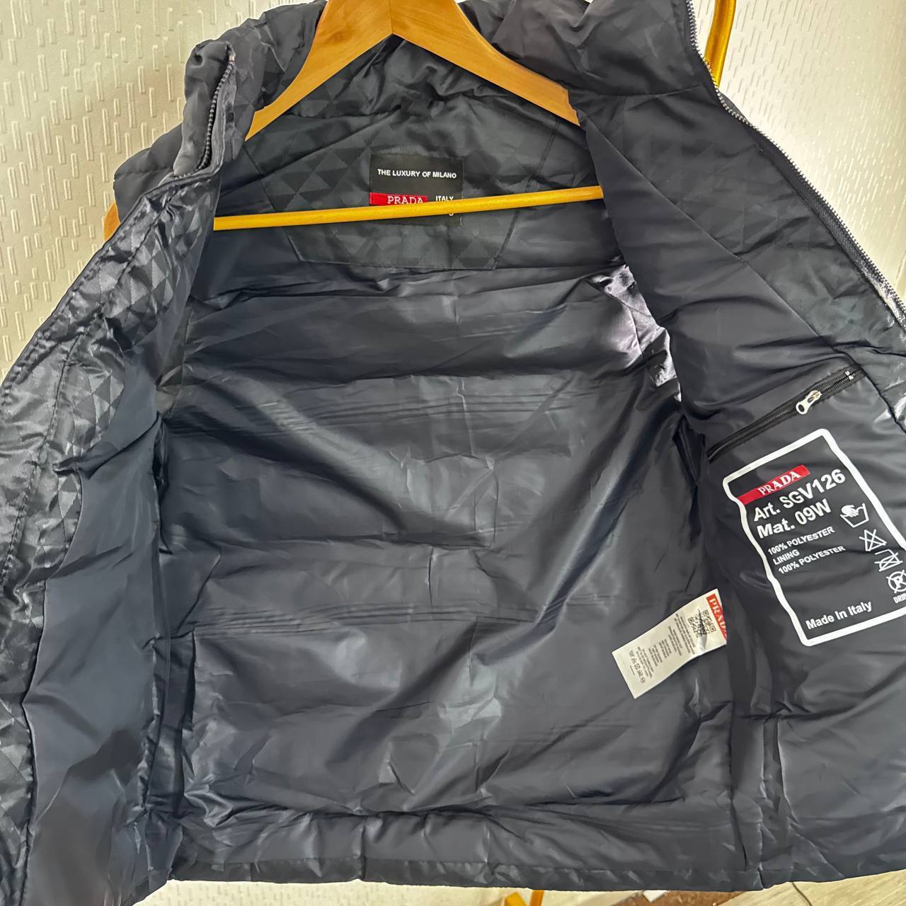 Prada Triangle Logo Padded Pocket Button Mens Gilets in 2 Colors Best Sale UK Reps AAA Quality