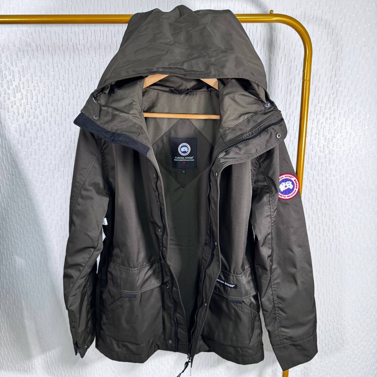Canada Goose Lockeport Hooded Jacket Mens in Multiple Colors Best Sale UK Reps AAA Quality