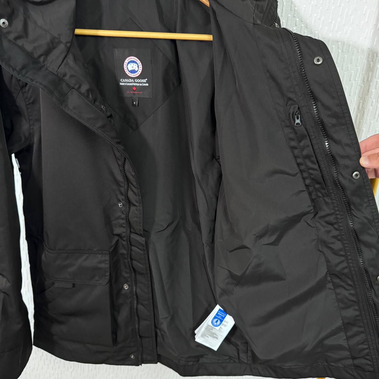 Canada Goose Lockeport Hooded Jacket Mens in Multiple Colors Best Sale UK Reps AAA Quality