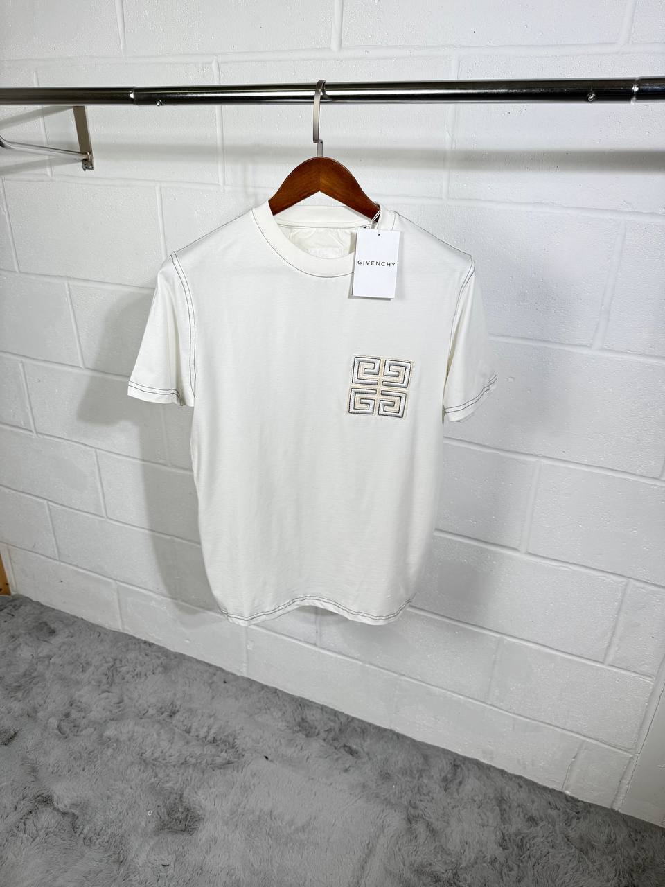 Givenchy 4G-motif Cotton T-shirts Men's in 2 Colors UK Reps