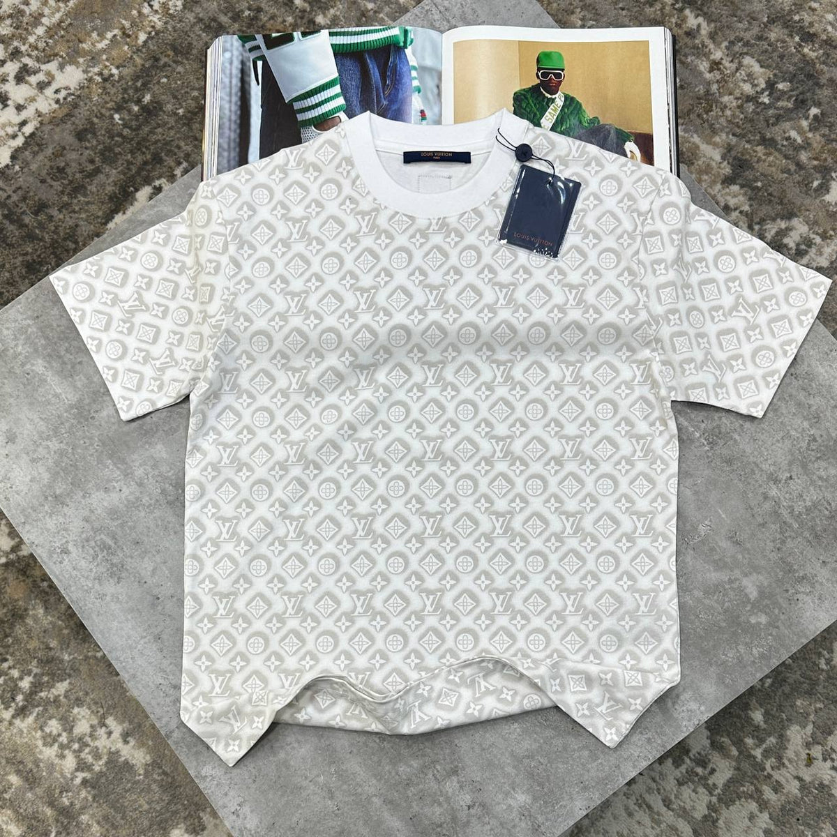 Louis Vuitton Monogram Short-Sleeved T-Shirt UK Reps Superclone Quality