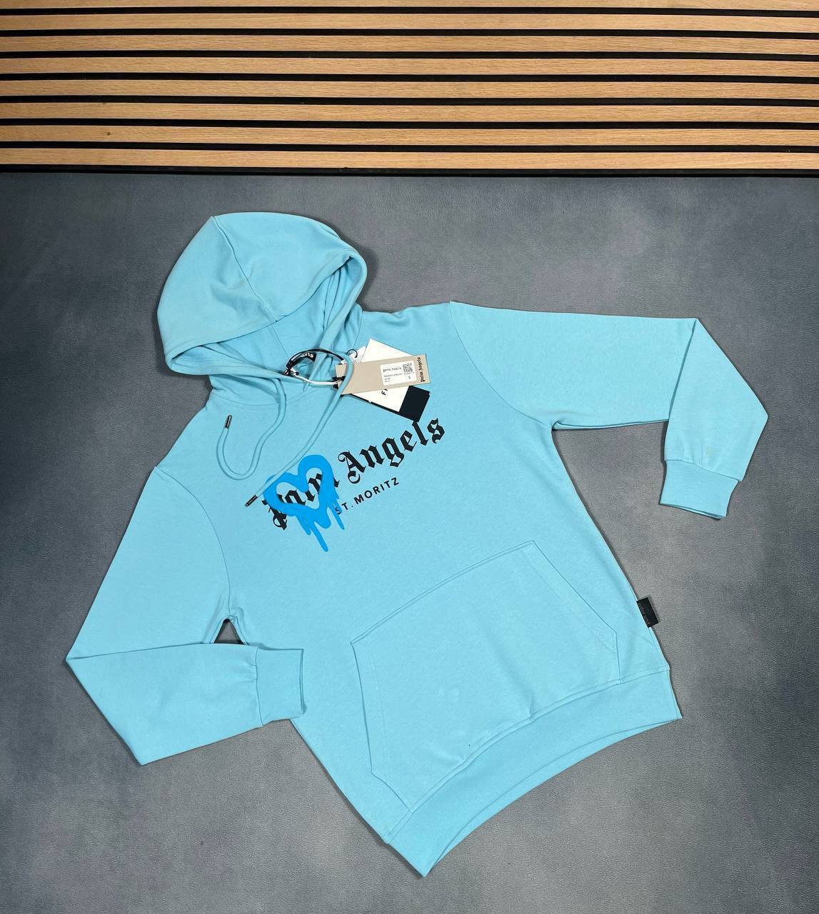 Palm Angels Moritz Heart Sprayed Hoodie Mens in Multiple Colors Best Sale UK Reps AAA Quality