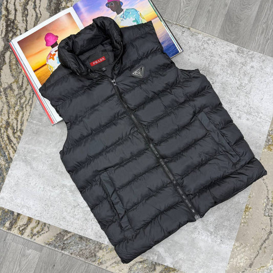 Prada Triangle Logo Re-Nylon Padded Mens Gilets in Black Color Best Sale UK Reps AAA Quality