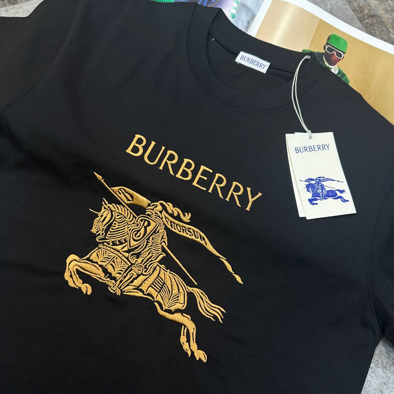 Burberry Men Luxury Men Collection Black Prorsum Knight T-Shirt UK Reps AAA Quality