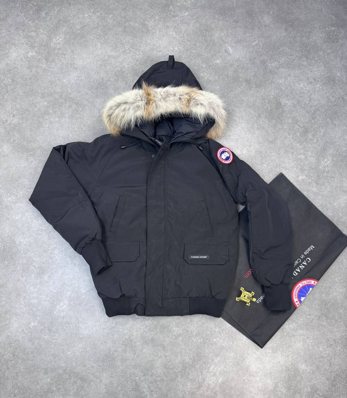 Canada Goose Chilliwack Fur-Trimmed Arctic-Tech Bomber Mens Jacket in Multiple Colors Best Sale UK Reps AAA Quality