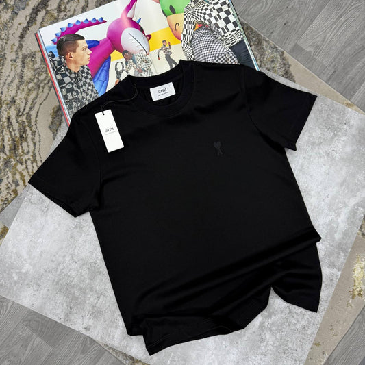 Ami Tonal Heart Logo Regular Fit T-Shirt Mens in 2 Colors Best Sale UK Reps AAA Quality