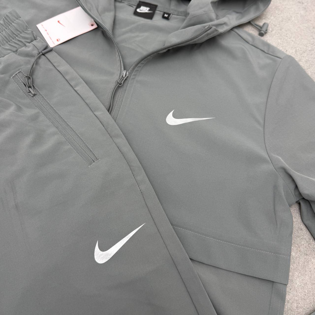 Nike Dri Fit Miler Windrunner Challenger Full Tracksuits Mens in Multiple Colors Best Sale UK Reps AAA Quality