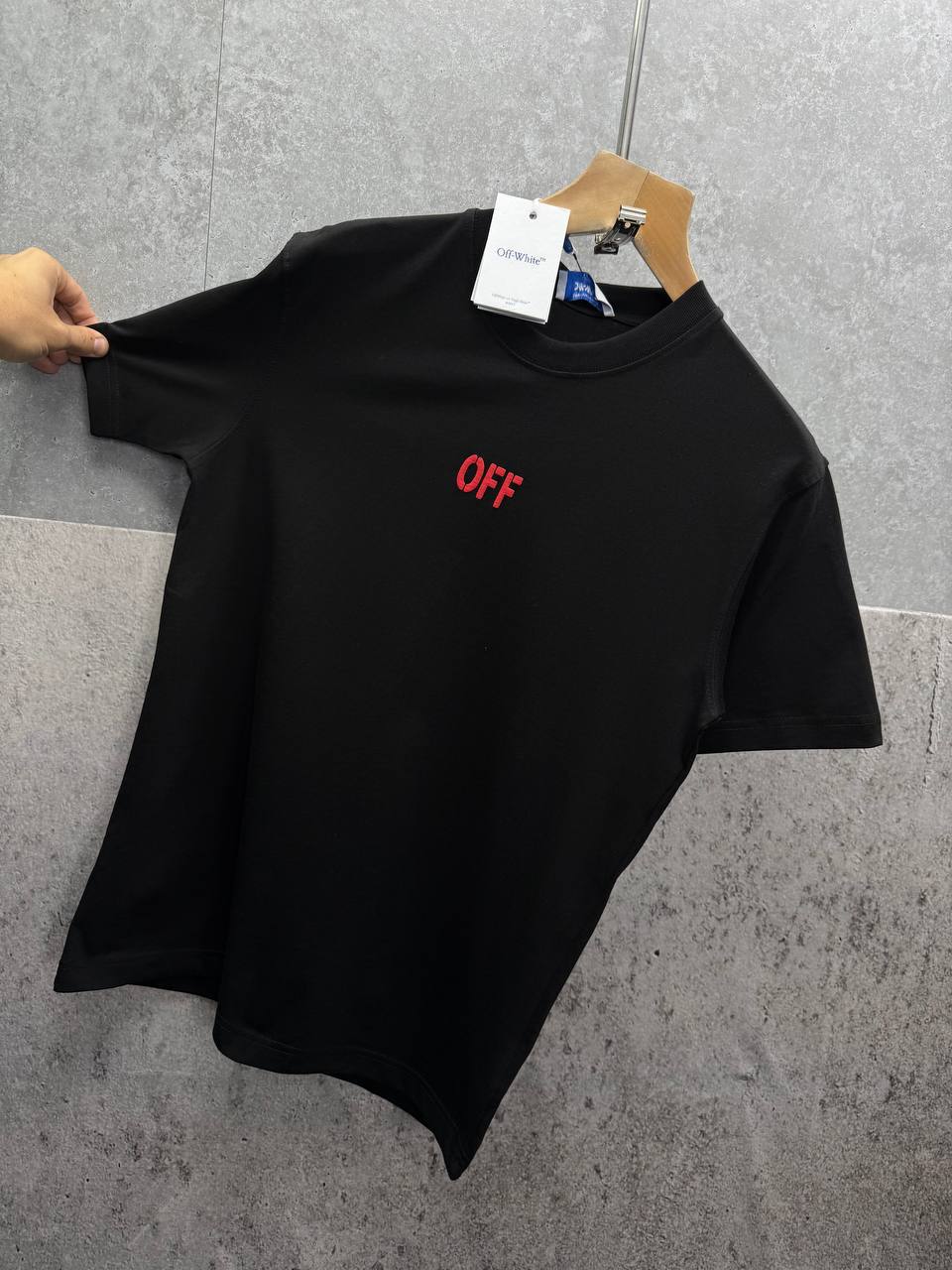 Off-White Smile Arrow Regular Fit T-shirt Mens in 2 Colors Best Sale UK Reps AAA Quality