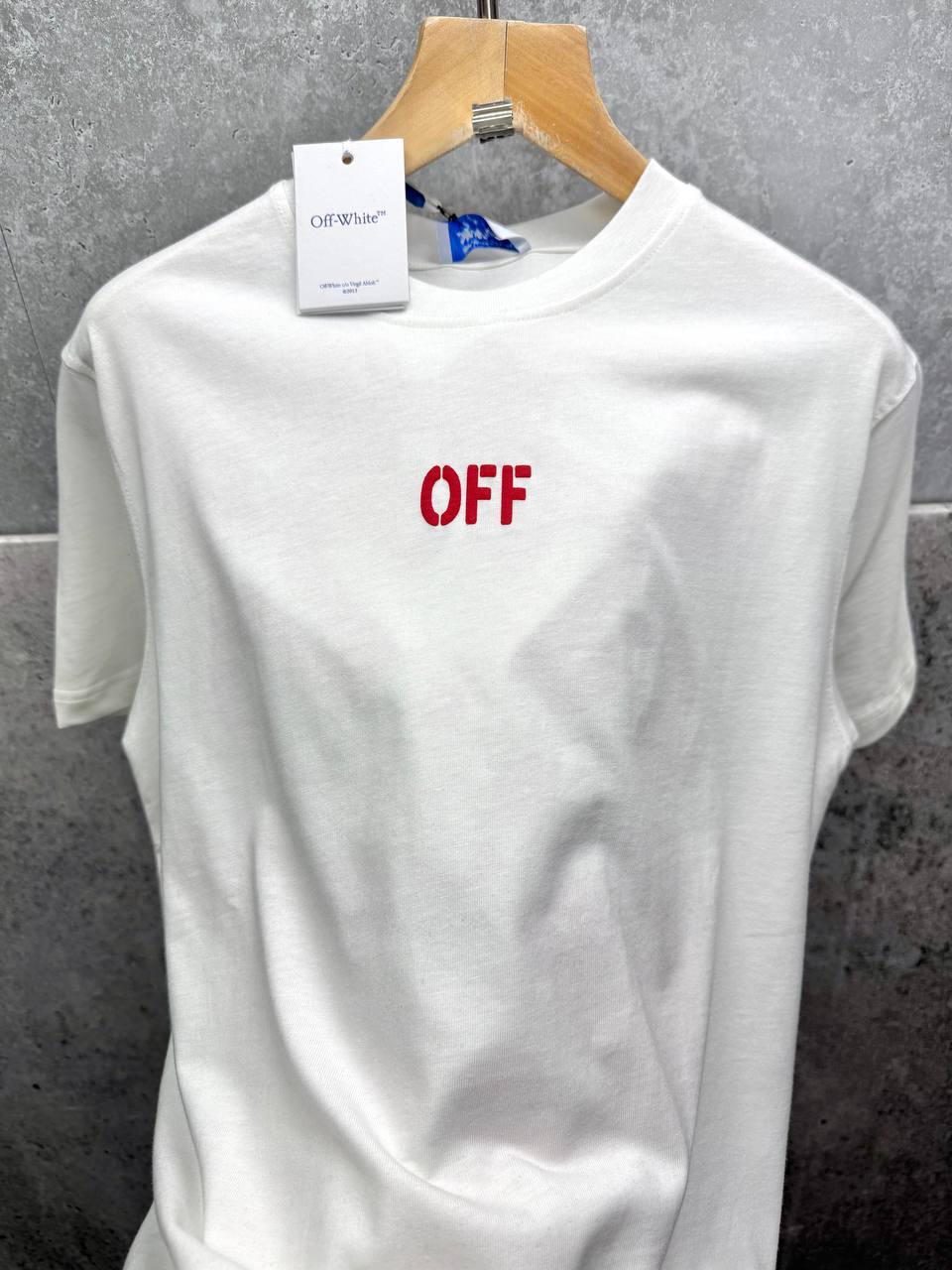 Off-White Smile Arrow Regular Fit T-shirt Mens in 2 Colors Best Sale UK Reps AAA Quality