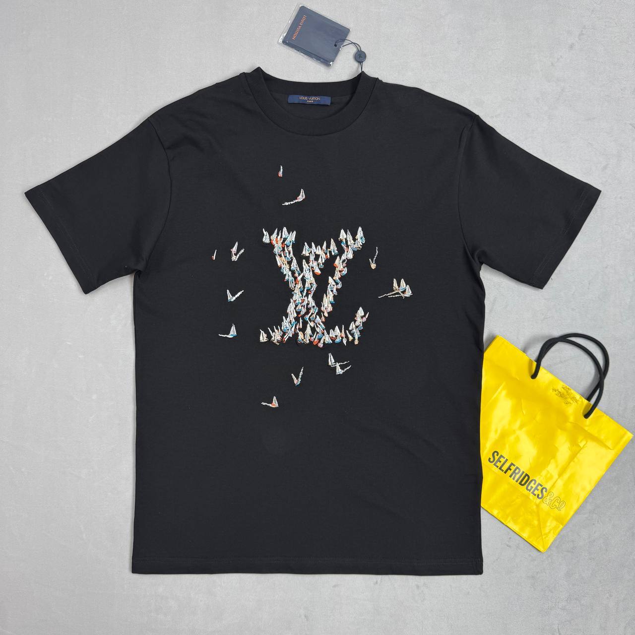 Louis Vuitton Embroidered T-Shirts Mens Ready to Wear UK Reps Best Sale