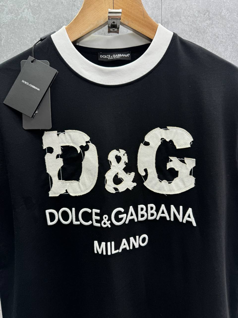 Dolce & Gabbana Logo Graphic Print T-shirts Mens in 2 Colors Best Sale UK Reps AAA Quality