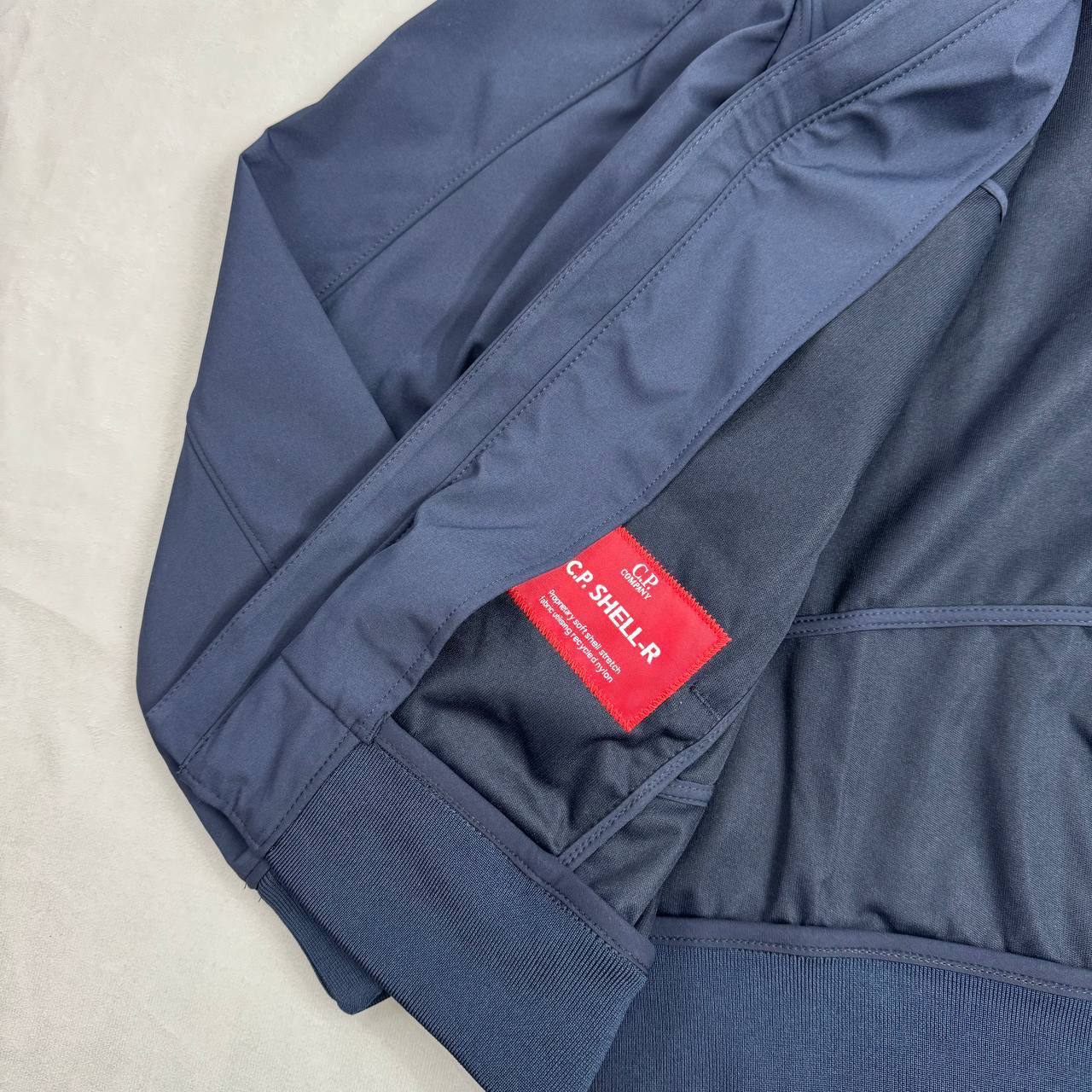CP Company Men's Hooded Windbreaker Jackets UK Reps